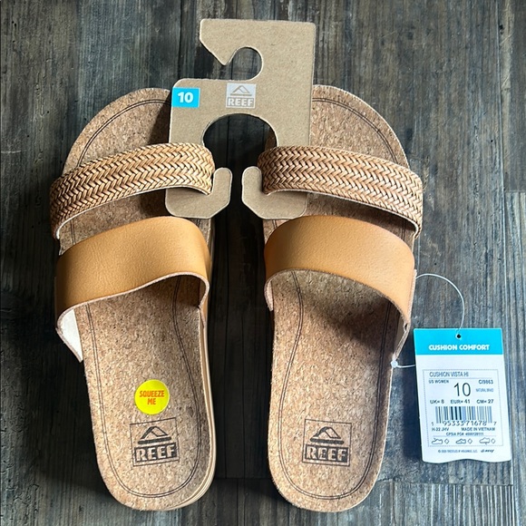 Reef Shoes - Reef Tan Sandals Comfortable Flip Flops